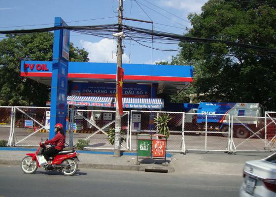 Diệt chuột cho cửa hàng xăng dầu Thủ Đức số 5 đường Lê Văn Việt