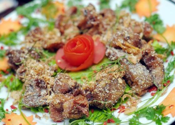 Món đặc sản: thịt chuột cống nhum (Chuột đồng) rang muối